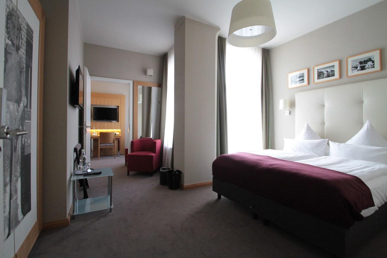 Hotel Am Molkenmarkt Бранденбург Екстериор снимка