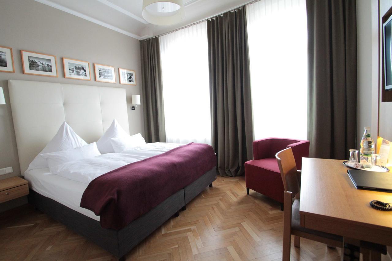 Hotel Am Molkenmarkt Бранденбург Екстериор снимка