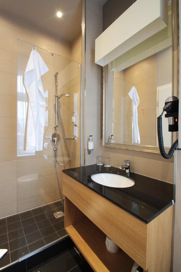 Hotel Am Molkenmarkt Бранденбург Екстериор снимка