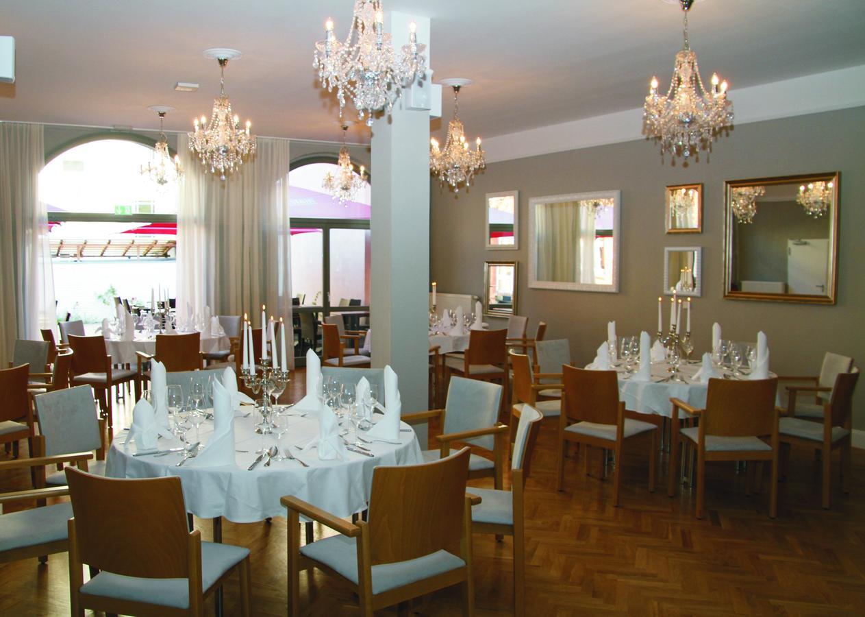 Hotel Am Molkenmarkt Бранденбург Екстериор снимка