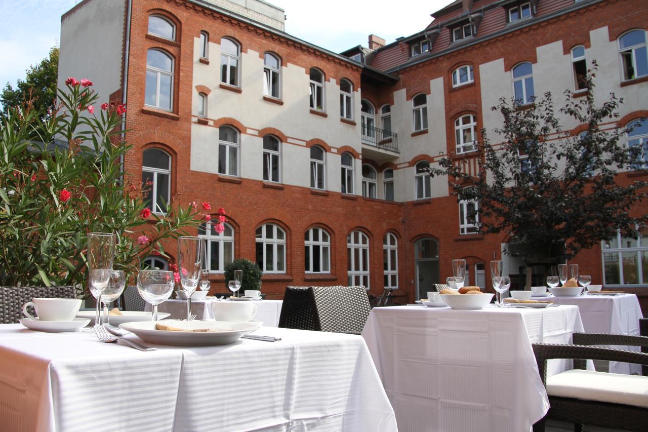 Hotel Am Molkenmarkt Бранденбург Екстериор снимка