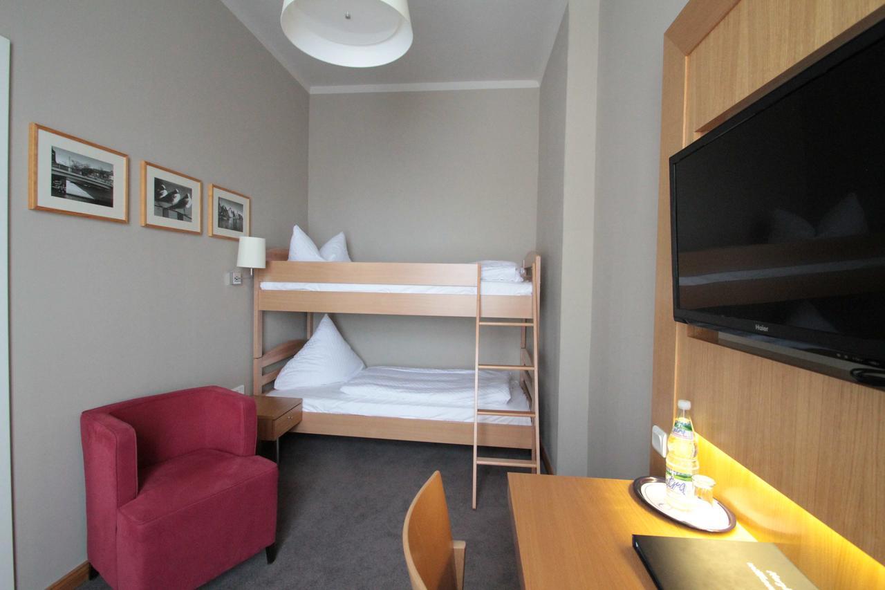 Hotel Am Molkenmarkt Бранденбург Екстериор снимка